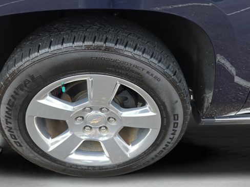 Used 2019 Chevrolet Tahoe Premier AWD/4WD image 33