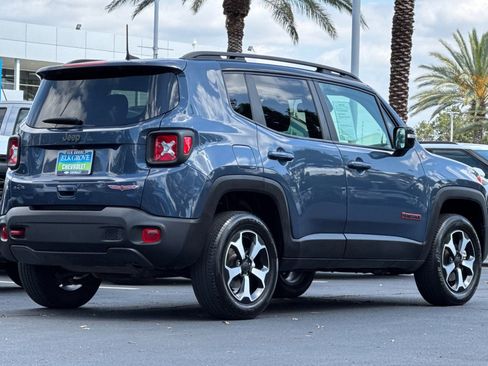 Used 2022 Jeep Renegade Trailhawk AWD/4WD image 3
