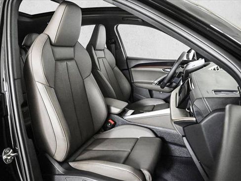 New 2025 Audi Q5 Premium Plus image 18