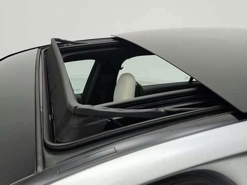 Used 2022 Mercedes-Benz C 300 Sedan image 22