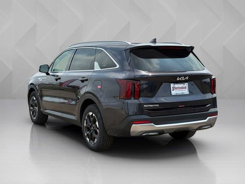 New 2026 Kia Sorento S FWD image 7
