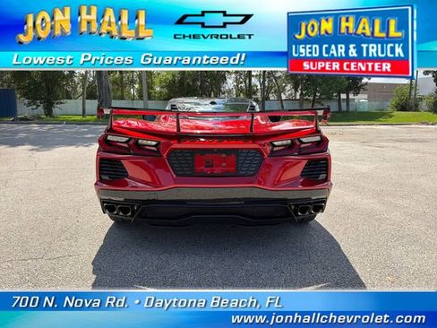 Used 2021 Chevrolet Corvette Stingray Premium Cpe w/ Z51 Performance Package RWD image 11