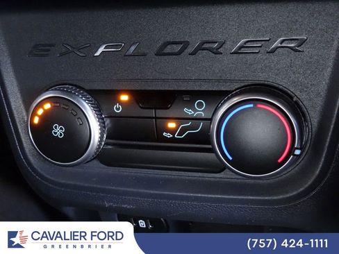 Certified 2025 Ford Explorer ST-Line AWD/4WD image 13