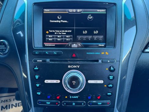 Used 2016 Ford Explorer Platinum AWD/4WD image 24