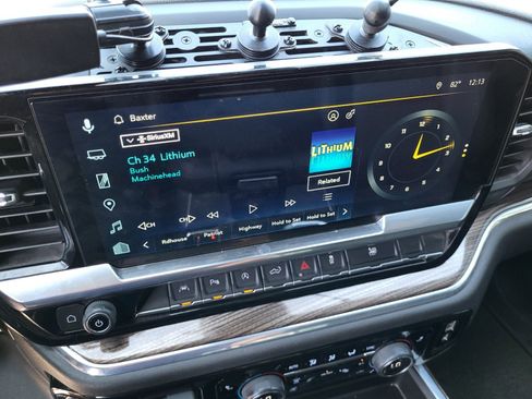 Used 2023 Chevrolet Silverado 1500 RST image 21