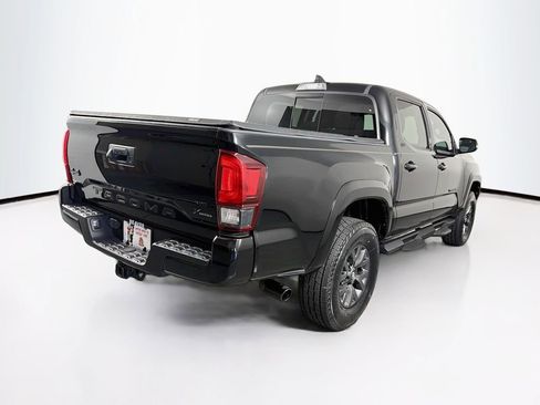 Used 2023 Toyota Tacoma SR5 w/ Technology Package AWD/4WD image 10