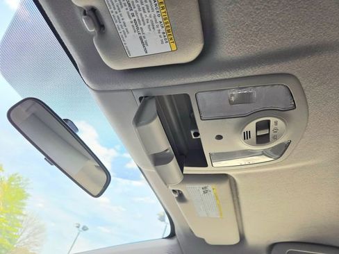 Used 2012 Toyota Prius Three image 27