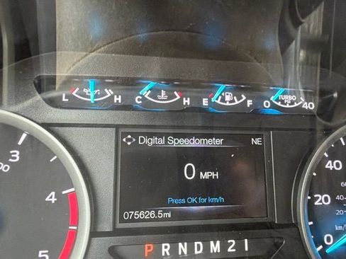 Used 2019 Ford F250 XLT w/ XLT Premium Package AWD/4WD image 11