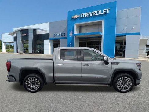 New 2026 GMC Sierra 1500 Denali Ultimate AWD/4WD image 3