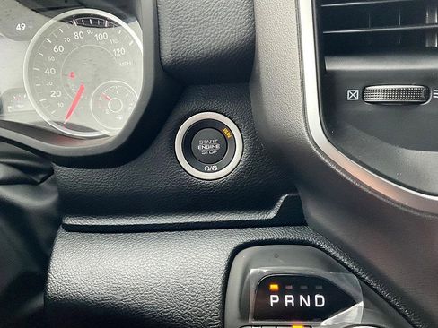 New 2026 RAM 1500 4x4 Crew Cab image 18