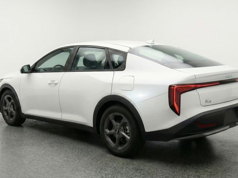 Used 2025 Kia K4 FWD image 6