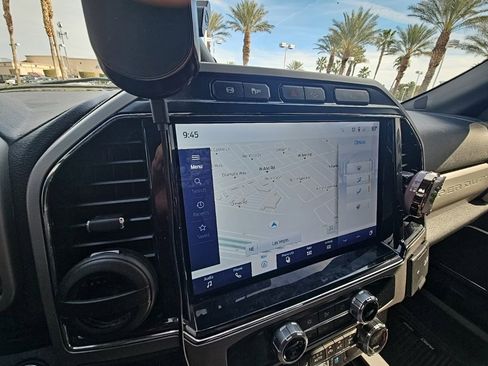 Used 2022 Ford F350 Lariat w/ Lariat Ultimate Package image 7