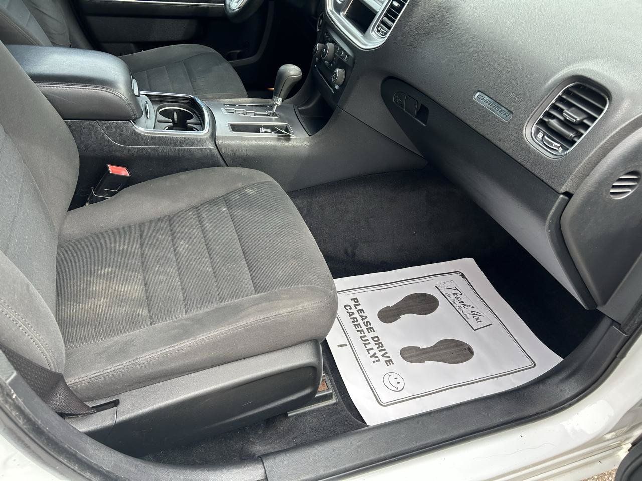 Used 2012 Dodge Charger SE RWD image 11