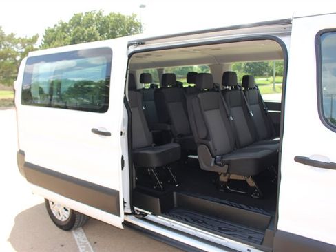 Used 2025 Ford Transit 350 XLT RWD image 12