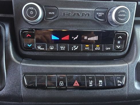Used 2024 RAM ProMaster 2500 w/ Safety Group FWD image 15