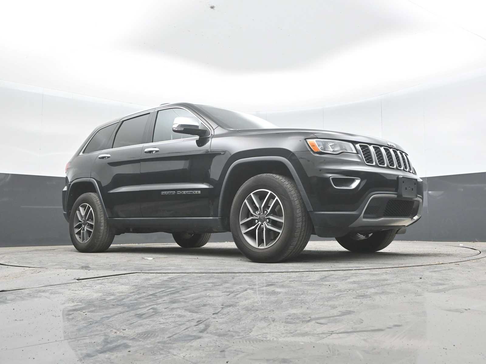 Used 2021 Jeep Grand Cherokee Limited w/ Trailer Tow Group IV AWD/4WD image 46