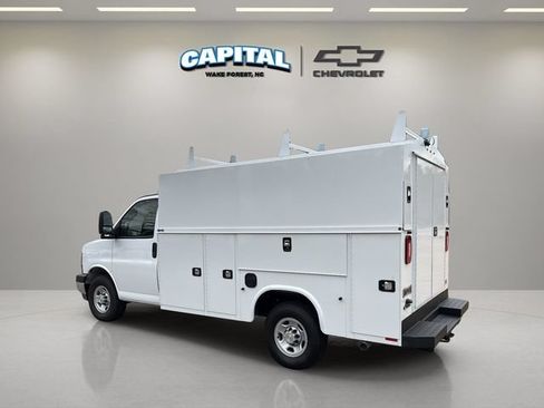 New 2025 Chevrolet Express 3500 w/ Power Convenience Package RWD image 11