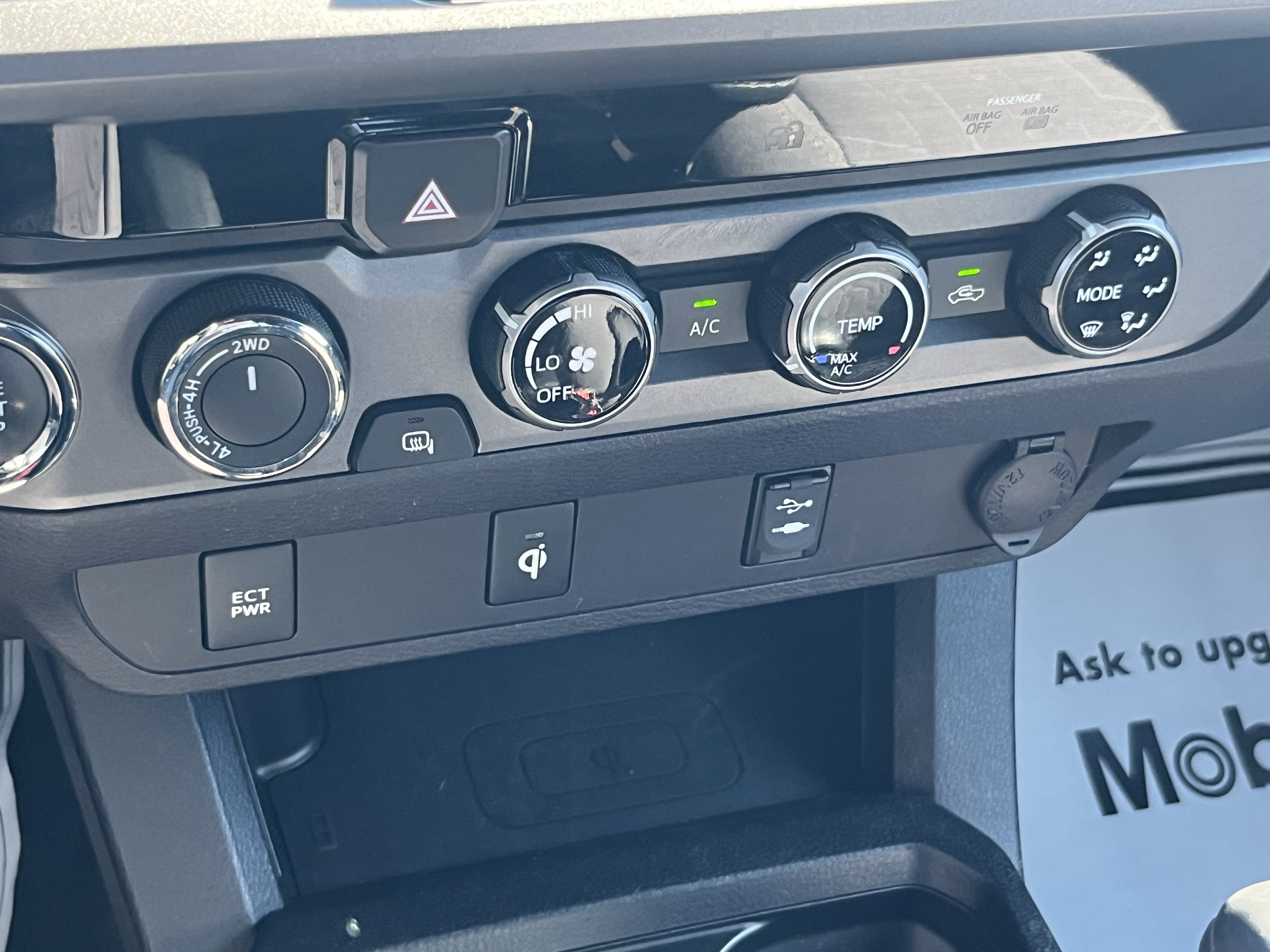Used 2017 Toyota Tacoma TRD Off-Road w/ Tow Package AWD/4WD image 26