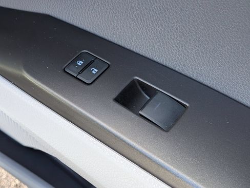 Used 2024 Toyota Camry SE FWD image 34