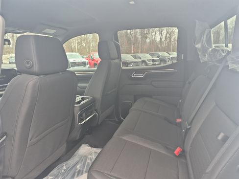 Used 2026 GMC Sierra 1500 Elevation image 10