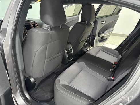 Used 2020 Dodge Charger SXT RWD image 22