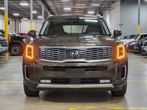 Used 2020 Kia Telluride SX w/ SX Prestige Package AWD/4WD image 2