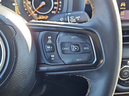 Used 2024 Jeep Gladiator Sport image 24