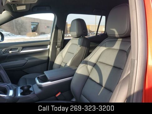 New 2026 GMC Terrain Elevation w/ Elevation Premium Package image 19