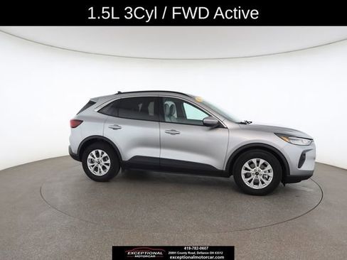 Used 2023 Ford Escape Active w/ Tech Pack #2 FWD image 24