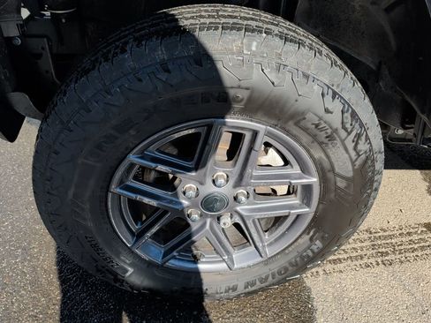 Used 2024 Jeep Wrangler Sport S image 9