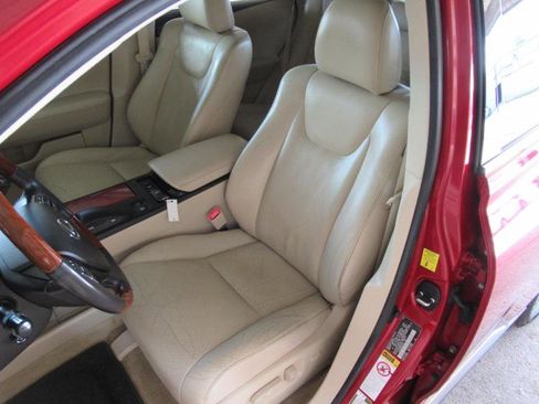 Used 2010 Lexus RX 350 FWD w/ Premium Pkg image 28