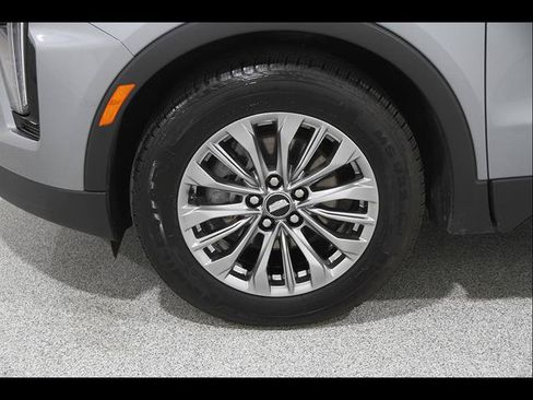 Used 2024 Cadillac XT4 Premium Luxury AWD/4WD image 22