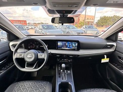 New 2026 Nissan Kicks SV image 31