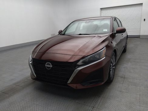 Used 2023 Nissan Altima 2.5 SV image 15