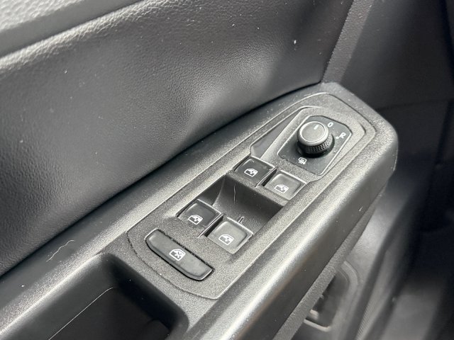 Used 2019 Volkswagen Atlas SEL FWD image 26