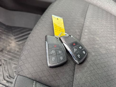 Used 2024 Chevrolet Silverado 1500 LT Trail Boss w/ Convenience Package II image 37