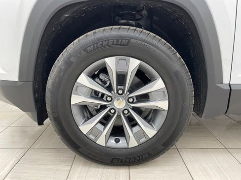New 2026 Chevrolet Equinox LT AWD/4WD image 8