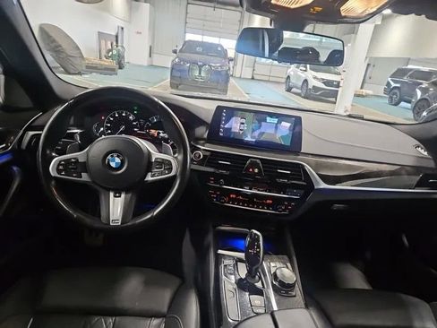 Used 2018 BMW M550i xDrive AWD/4WD image 3