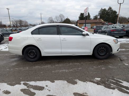 Used 2013 Volkswagen Jetta SE image 6