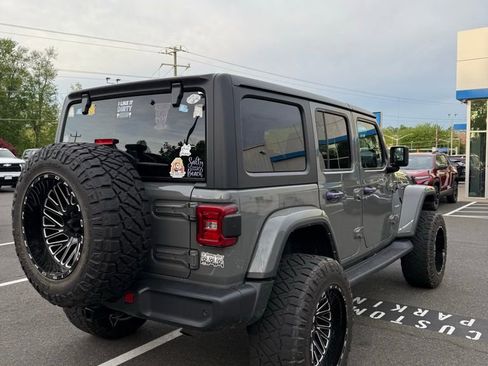 Used 2021 Jeep Wrangler Unlimited Sahara w/ Safety Group AWD/4WD image 5