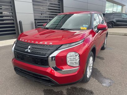 Used 2022 Mitsubishi Outlander ES