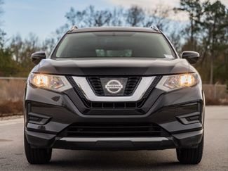 Used 2017 Nissan Rogue SV video 2