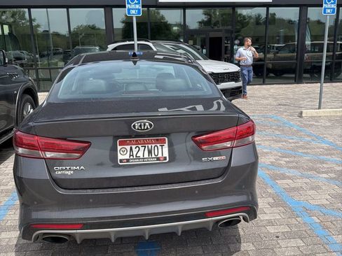 Used 2016 Kia Optima SX w/ Technology Package FWD image 12