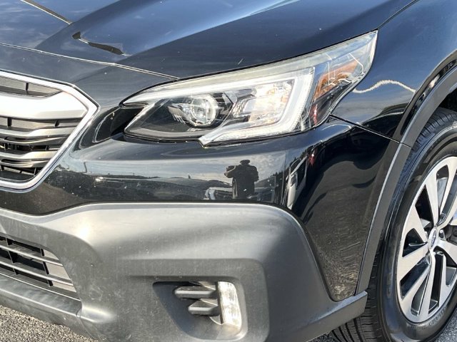 Used 2021 Subaru Outback Premium AWD/4WD image 11