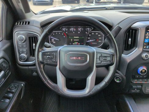 Used 2021 GMC Sierra 1500 SLT w/ SLT Premium Plus Package AWD/4WD image 11