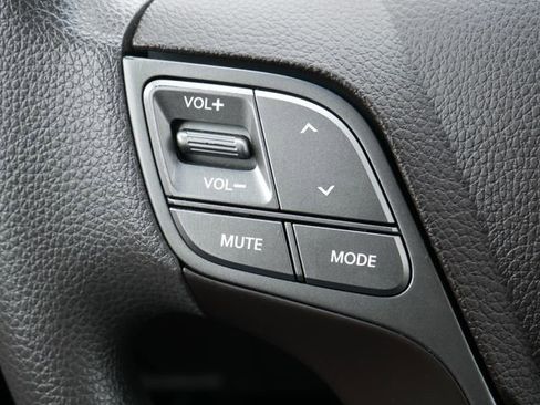 Used 2018 Hyundai Santa Fe Sport w/ 2.4L Value Package 02 image 23