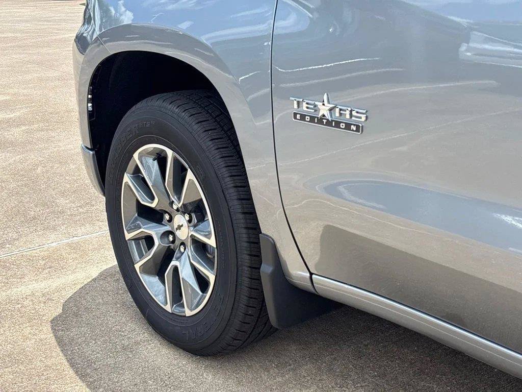 New 2026 Chevrolet Silverado 1500 RST RWD image 16