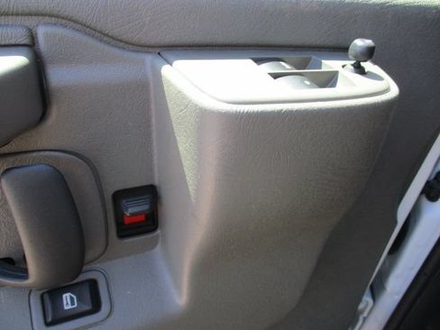 Used 2024 GMC Savana 2500 w/ Driver Convenience Package RWD image 12