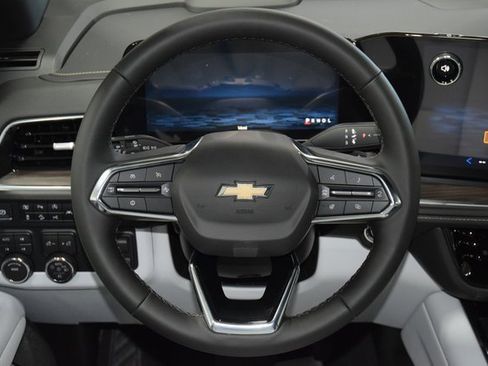 New 2026 Chevrolet Suburban Premier w/ Sun And Tow Package image 36