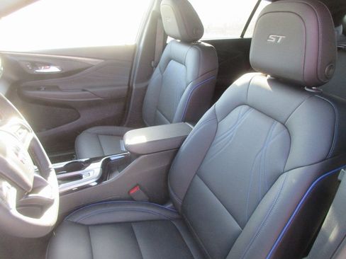 New 2026 Buick Envista Sport Touring w/ Convenience I Package image 12